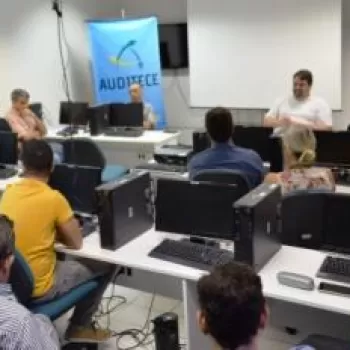 Auditores-Fiscais aprovam sua proposta de Lei Orgânica