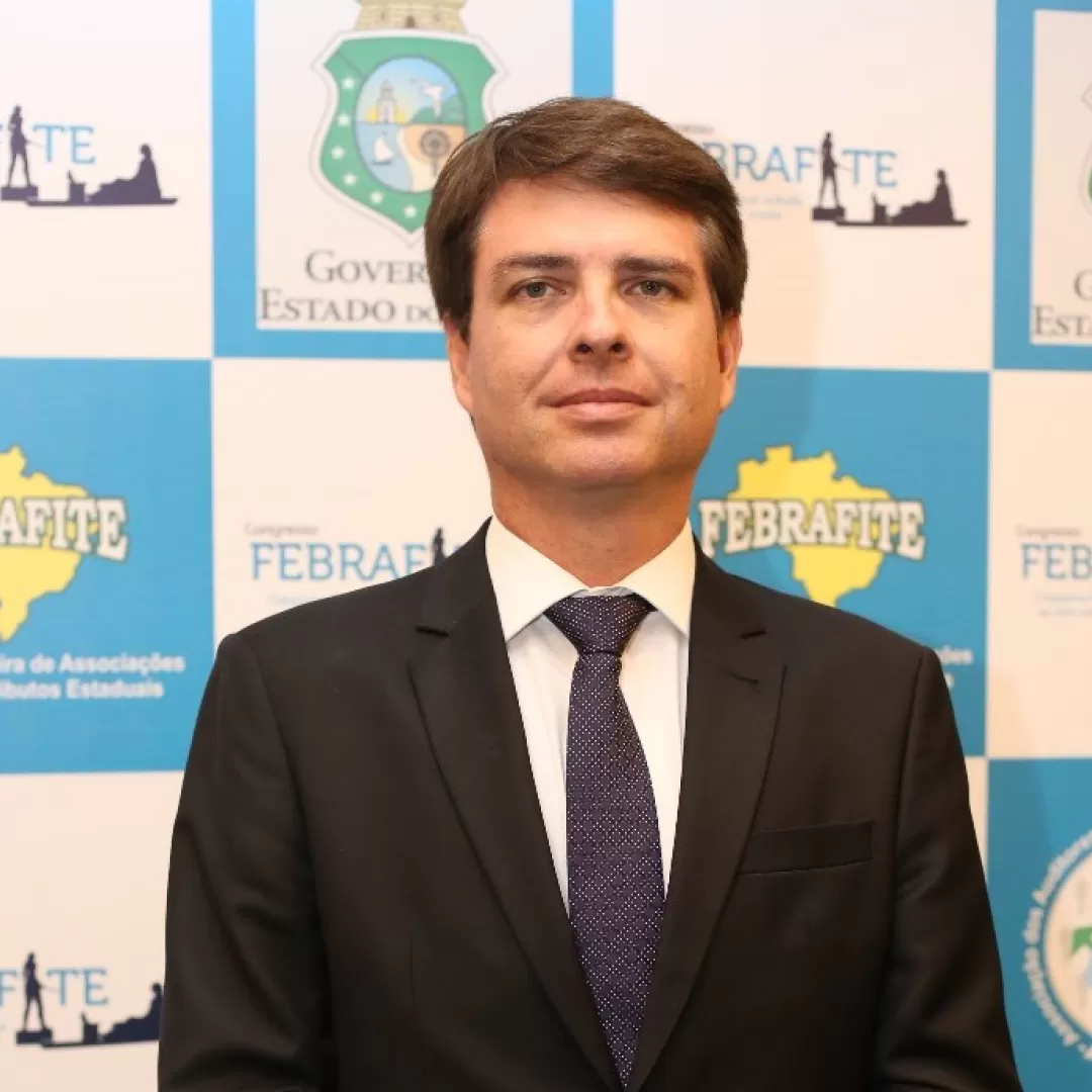 Na Mídia | Os secretariados municipais - Por Michel Gradvohl