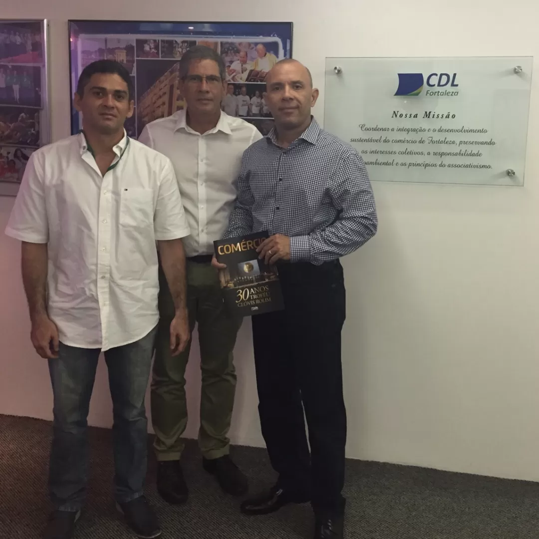 Diretores da AUDITECE fazem visita à CDL
