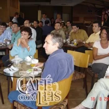 Café com Leis - Agosto - 2005 - Dr. Antônio Mourão